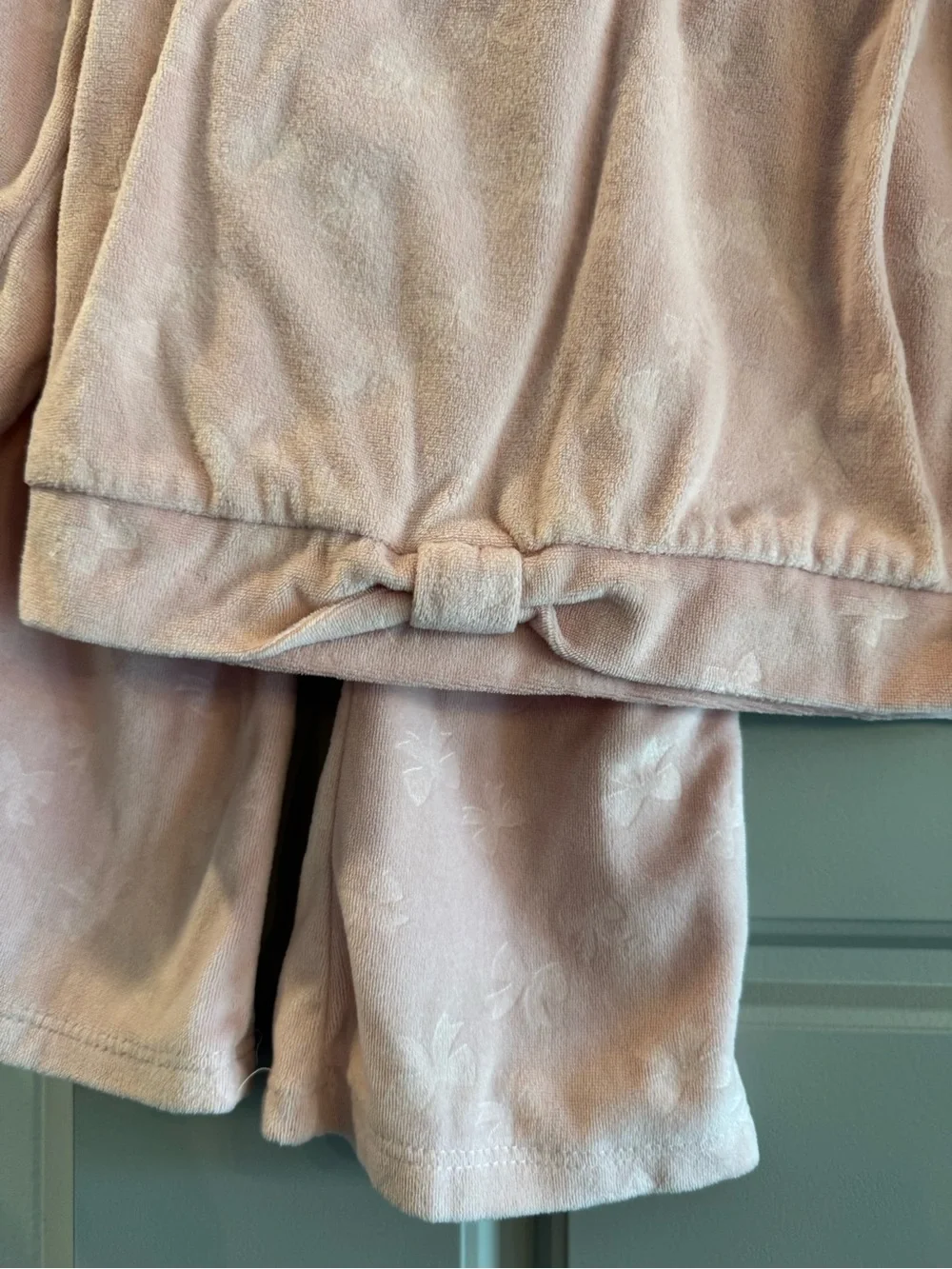 Kids Plush Long Sleeve Pajama Set - Pink Velour Bow print - Picture 3 of 5